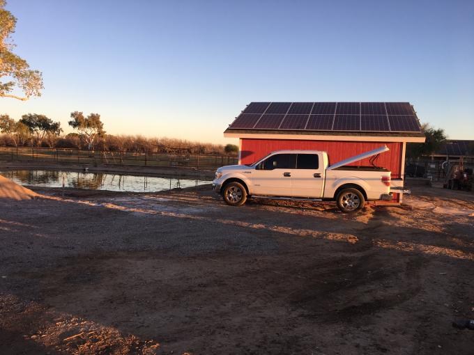 a C.C. 3.7kw ao inversor solar da C.A. para automaticamente começa e para o sistema de irrigação solar