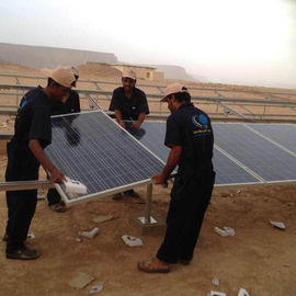 China Sistema de irrigação 380v posto solar trifásico, jogo solar da bomba boa de água 22kw fornecedor