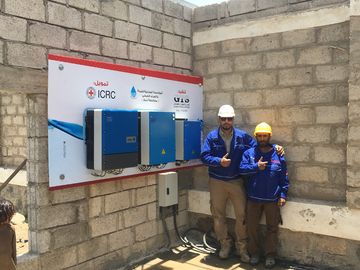 China inversor solar da bomba 75kw para o sistema de irrigação Center automático solar do pivô fornecedor